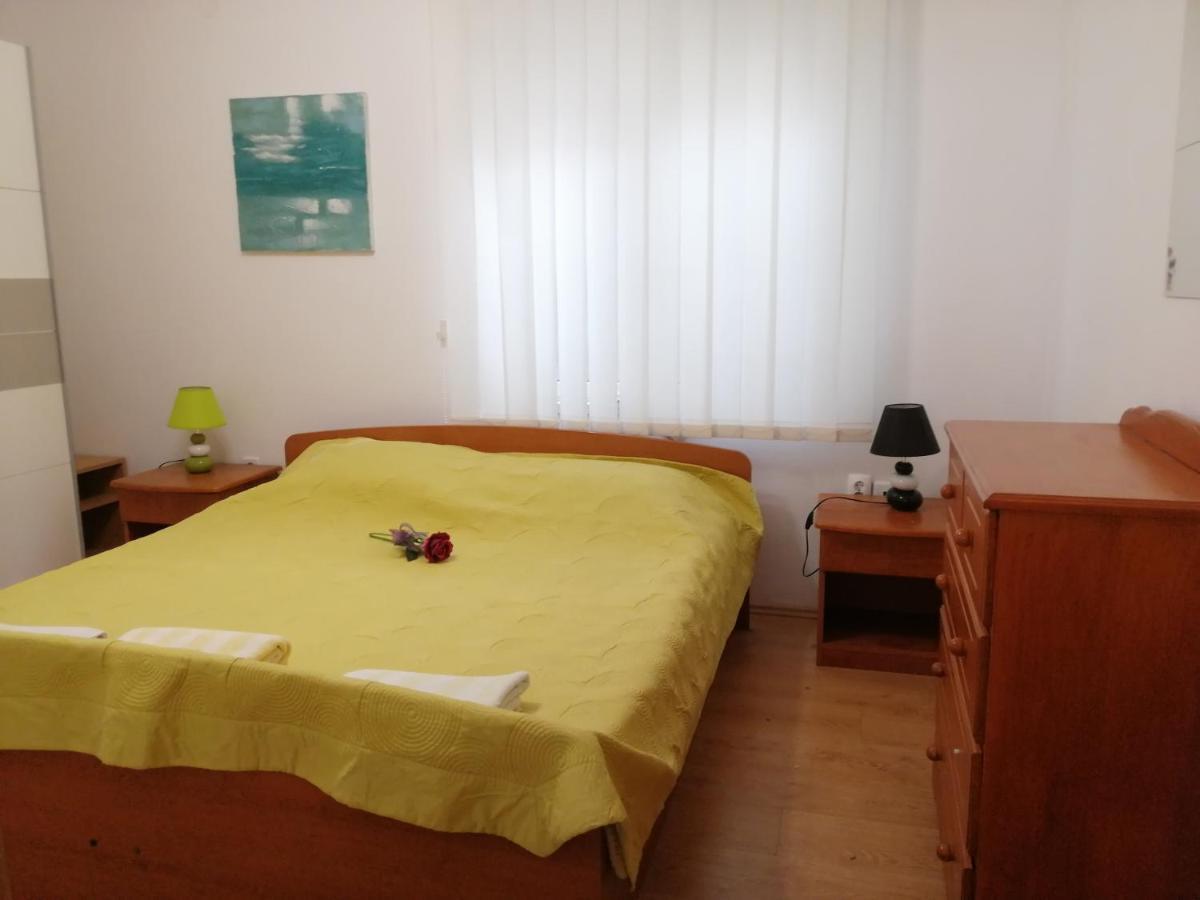 Ines And Marina Apartment *